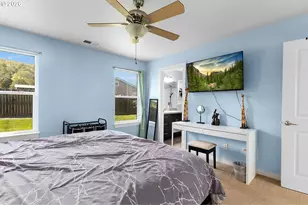 108 Jensen Ct, Roseburg, OR 97471 - Photo 14