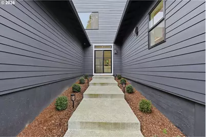 10000 SW 25th Ave, Portland, OR 97219 - Photo 28