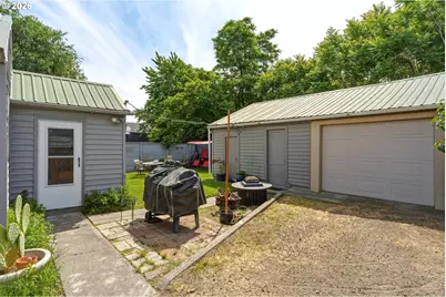 120 SE 11th Ave, Milton-Freewater, OR 97862 - Photo 4