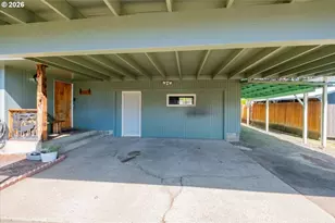509 S 18th St, Philomath, OR 97370 - Photo 2