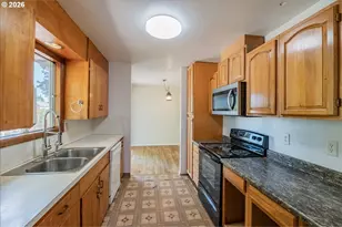 509 S 18th St, Philomath, OR 97370 - Photo 8