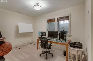 2939 SW Custer St, Portland, OR 97219 - Photo 34