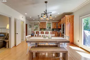 2939 SW Custer St, Portland, OR 97219 - Photo 10