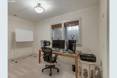 2939 SW Custer St, Portland, OR 97219 - Photo 34