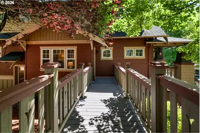 2939 SW Custer St, Portland, OR 97219 - Photo 6
