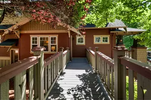 2939 SW Custer St, Portland, OR 97219 - Photo 6