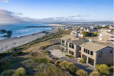1495 8th St, Bandon, OR 97411 - Photo 1