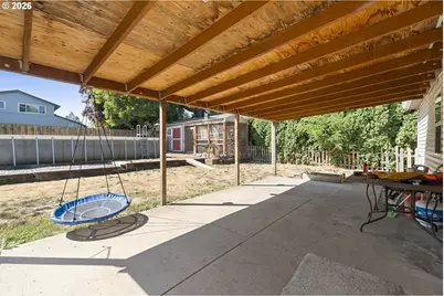 2221 SW Indian Mary Ct, Troutdale, OR 97060 - Photo 32
