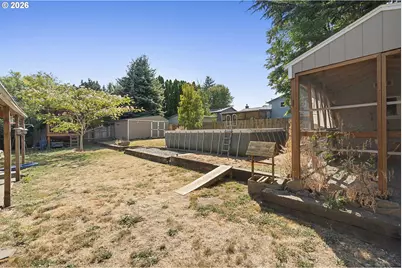 2221 SW Indian Mary Ct, Troutdale, OR 97060 - Photo 34