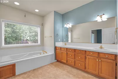 11415 SE Highland Loop, Clackamas, OR 97015 - Photo 26