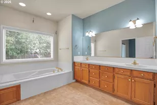 11415 SE Highland Loop, Clackamas, OR 97015 - Photo 26