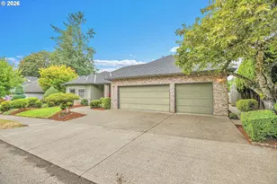 11415 SE Highland Loop, Clackamas, OR 97015 - Photo 4