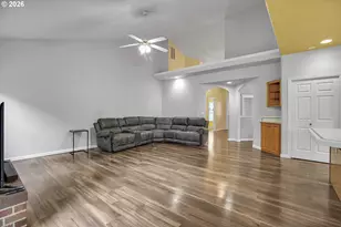 11415 SE Highland Loop, Clackamas, OR 97015 - Photo 14