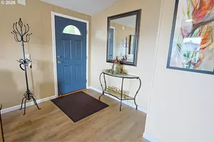 529 Puerto Vista Dr, Coos Bay, OR 97420 - Photo 4