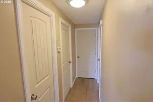 529 Puerto Vista Dr, Coos Bay, OR 97420 - Photo 18