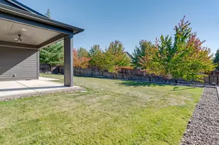 2650 NW Mt Ashland Dr, McMinnville, OR 97128 - Photo 28