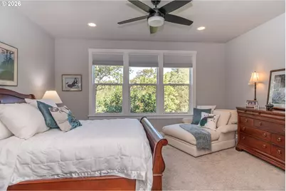 1788 NE Reagan Dr, Roseburg, OR 97470 - Photo 28