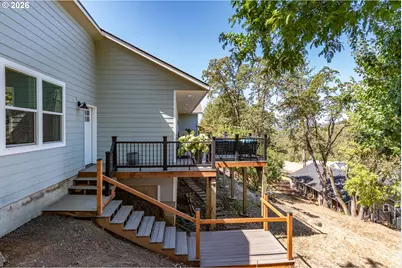 1788 NE Reagan Dr, Roseburg, OR 97470 - Photo 44