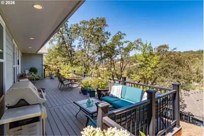 1788 NE Reagan Dr, Roseburg, OR 97470 - Photo 40