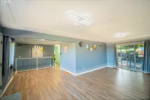 11910 NE Fremont St, Portland, OR 97220 - Photo 6