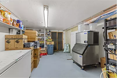 1175 Newmark Ave, Coos Bay, OR 97420 - Photo 18