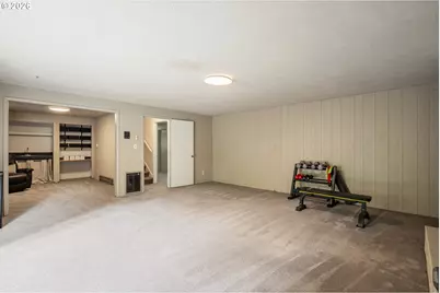 303 E Cedar Ln, Longview, WA 98632 - Photo 22