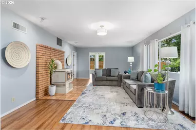 506 17th St, Hood River, OR 97031 - Photo 4