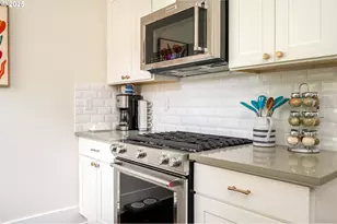 4824 NE 8th Ave, Portland, OR 97211 - Photo 18