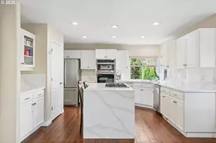 15579 SW 76th Ave, Portland, OR 97224 - Photo 10
