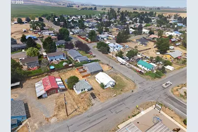 2095 17th St, Baker City, OR 97814 - Photo 4