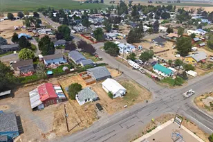 2095 17th St, Baker City, OR 97814 - Photo 4
