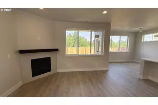 13871 SW 175th Ave, Tigard, OR 97140 - Photo 4