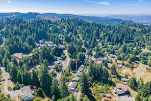 190 N Vernon St, Coquille, OR 97423 - Photo 18
