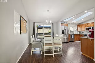 8915 NE 28th Pl, Vancouver, WA 98665 - Photo 10