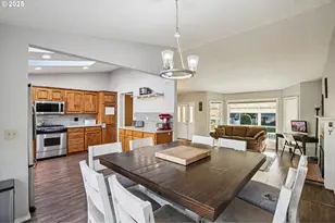 8915 NE 28th Pl, Vancouver, WA 98665 - Photo 14