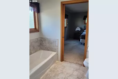 3413 Wild River Dr, Roseburg, OR 97470 - Photo 22