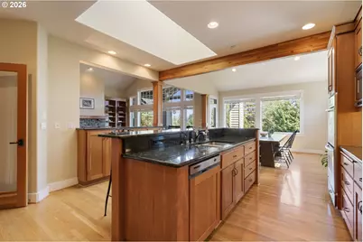 8676 SW Fair Ridge Way, Portland, OR 97223 - Photo 12