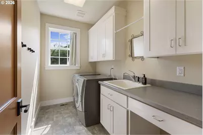 8676 SW Fair Ridge Way, Portland, OR 97223 - Photo 28