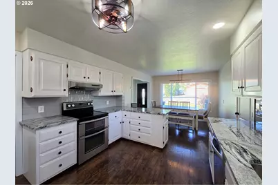 346 Del Norte Ln, Brookings, OR 97415 - Photo 8