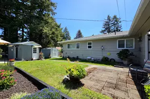 346 Del Norte Ln, Brookings, OR 97415 - Photo 26