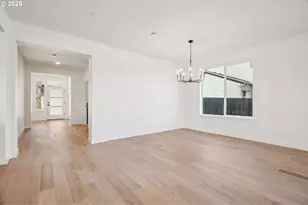 410 W 20th Wy, La Center, WA 98629 - Photo 4