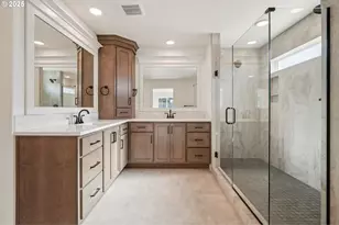 410 W 20th Wy, La Center, WA 98629 - Photo 30