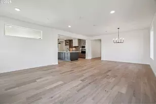 410 W 20th Wy, La Center, WA 98629 - Photo 8