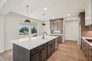 410 W 20th Wy, La Center, WA 98629 - Photo 14