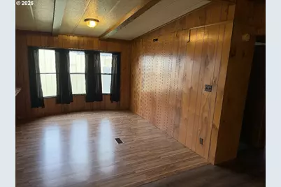 737 N 15th Ave, Elgin, OR 97827 - Photo 8
