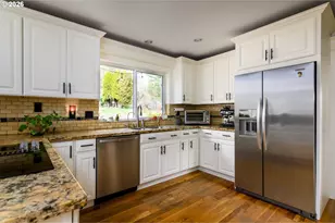 12542 SE Mt Scott Blvd, Happy Valley, OR 97086 - Photo 12