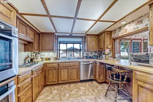 88800 Winter Ln, Veneta, OR 97487 - Photo 12