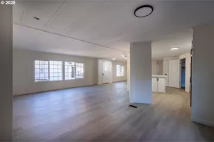 68964 Wildwood Rd, North Bend, OR 97459 - Photo 32