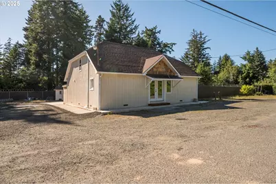 68964 Wildwood Rd, North Bend, OR 97459 - Photo 2