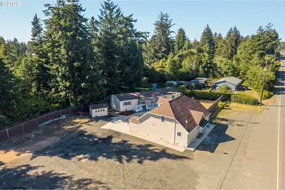 68964 Wildwood Rd, North Bend, OR 97459 - Photo 8